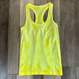 Lululemon Swiftly Tech Racerback Tank Top Hip Length - size 4